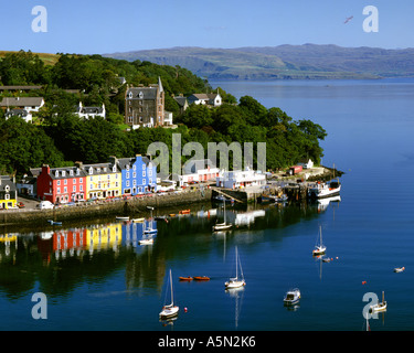 GB - SCOTLAND:  Tobermory Harbour & Town on the island of Mull Stock Photo