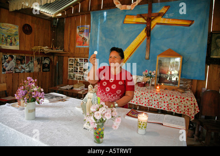 Painet jj1620 guatemala santa rita village returnees peten community fled violence 1980s times peace returned settle jungle Stock Photo