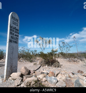 Here Lies Lester Moore Four Slugs from a 44 No less No More Grave, Boot Hill Graveyard, Tombstone, Arizona, USA Stock Photo