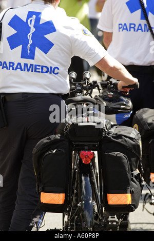 Paramedics on bicycles in Vancouver, Canada Stock Photo