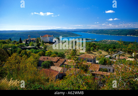High angle view of a village on a lakeside, Croix Lake, Aiguines, Var, Cote D'Azur, Provence, France Stock Photo
