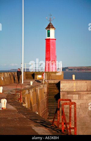 Lighthouse at the entrance to Watchet harbour Stock Photo