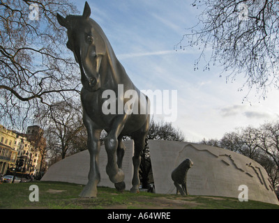 Memorial for Animals in war, Park Lane, London Stock Photo