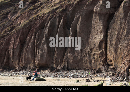 Evidence of Coastal Erosion In Filey Bay North Yorkshire England United Kingdom Sring Time 2007 Stock Photo