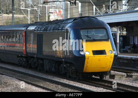 GNER class 43 125 high speed train at york railway station in the uk ...