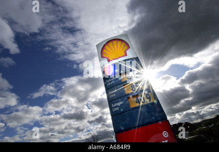 A Shell petrol station sign on the A23 at Hickstead East Sussex 85p petrol 40.9p diesel Stock Photo