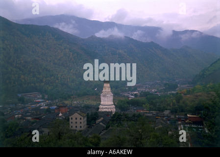 China, Shanxi, Taihuai, Wutai Shan, Tayuan Si, Great White Dagoba village Tibetan-styled dagoba Stock Photo