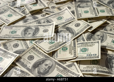 aligned 5000 dollars in cash in One hundred american currency Stock Photo