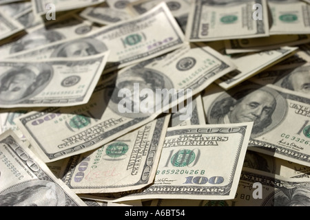 aligned 5000 dollars in cash in One hundred american currency Stock Photo