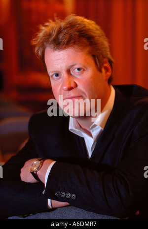 CHARLES EARL SPENCER BROTHER OF THE LATE HRH PRINCESS DIANA AT THE CHELTENHAM LITERARY FESTIVAL OCT 2005 Stock Photo