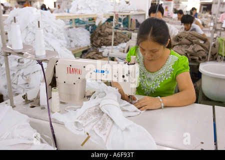 SHENZHEN GUANGDONG PROVINCE CHINA Workers in a garment factory in city of Shenzhen Stock Photo