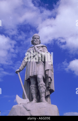 Statue of King Alfred in Wantage Berkshire UK N Boyd Stock Photo