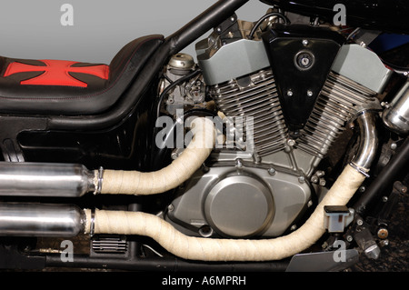 Suzuki lowrider motorcycle engine Stock Photo