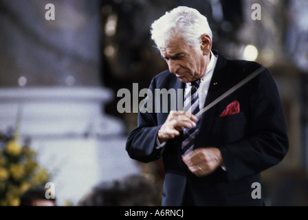 'Bernstein, Leonard, 25.8.1918 - 14.10.1990, American conductor & composer, conducting 'The Creation', concert with choir & Sy Stock Photo