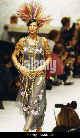 Spring-Summer 1993  Fashion, Fashion models, Vintage fashion