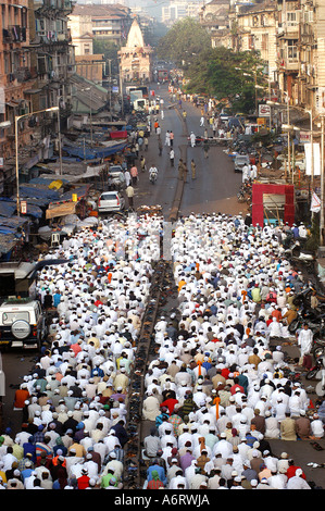 Muslim mass praying EID namaz in idgah masjid jodhpur 