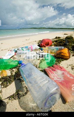 Plastic rubbish on Nantandola Beach, Fiji Stock Photo