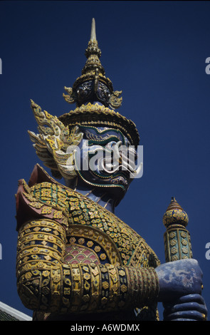 BANGKOK - THAILAND: Guardian Statue at the Grand Palace in Bangkok ...