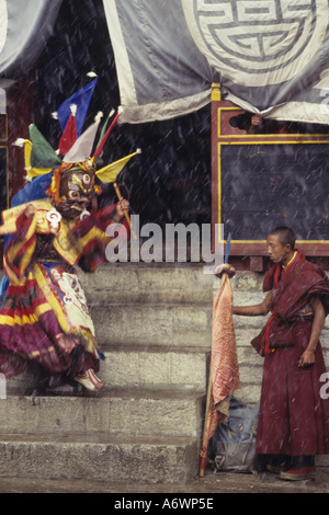Monk Rimdo masked monk at the Mani Rimdu Festival at Tengboche Monastery in the ...