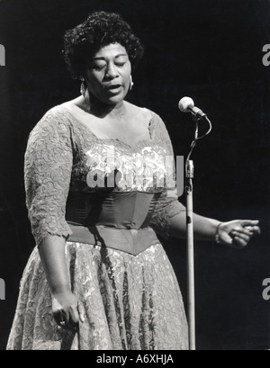 ELLA FITZGERALD  (1917-1996) US jazz singer about 1960 Stock Photo