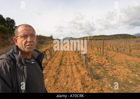 Marc Valette Domaine de Canet-Valette Cessenon-sur-Orb St Chinian. Languedoc. Owner winemaker. The vineyard. France. Europe. Stock Photo