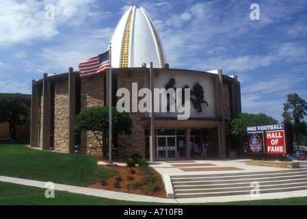 Pro Football Hall of Fame in Canton Ohio USA Cleveland Browns Jim Brown  Newsome Stock Photo - Alamy