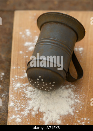 Flour in flour shaker - high end Hasselblad 61mb digital image Stock Photo