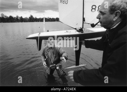 Radio controlled model sailing boats in Hyde Park Stock Photo