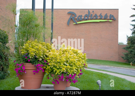 Entrance driveway to the Radisson Hotel.  Plymouth Minnesota USA Stock Photo