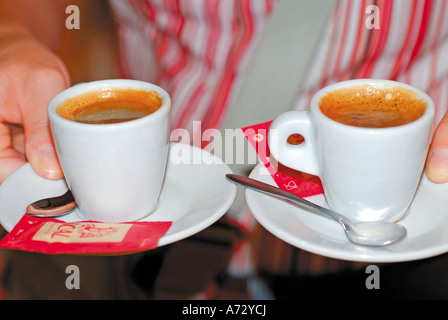 Delta coffee portugal Banque de photographies et d'images à haute  résolution - Alamy
