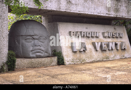 Mexico, Tobasco, Villahermosa, Parque-Museo La Venta. Outdoor museum of Olmec sculpture Stock Photo