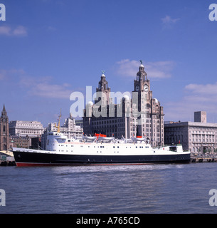 City of Liverpool Merseyside River Mersey waterfront docked Isle of Man ferry Lady of Mann historical archive image Liver Building beyond England UK Stock Photo