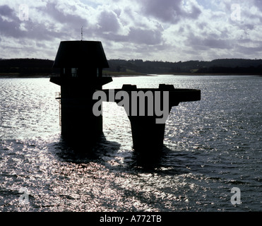 Silhouette of the drain and overflow towers at Bewl reservoir, Kent, South of England, UK. Stock Photo
