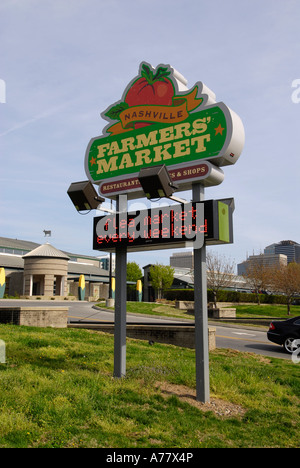 State Farmer s Farmers Market Downtown Nashville Tennessee TN Tenn US USA United States of America American Music City Stock Photo