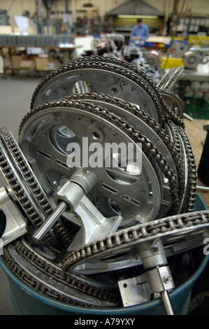 Workers at GAL Elevator Company in the NYC borough of the Bronx Stock Photo