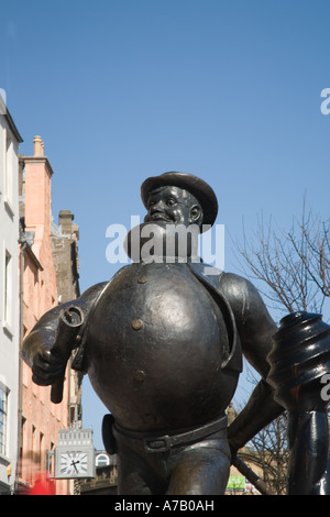 Desperate Dan is a wild west character in the British comic The Dandy , this statue in Dundee City centre Tayside UK Stock Photo