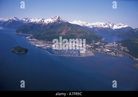 NA, USA, Alaska, Prince William Sound, Copper River Delta, Cordova fishing village, Chugach Mountains Stock Photo