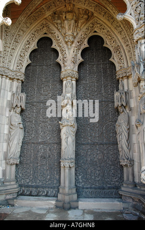 Lichfield Cathedral. West front entrance door. Stock Photo
