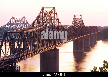 The old and new cantilever box girder steel metal bridges carry the Interstate 20 over the Mississippi River at Vicksburg, USA Stock Photo