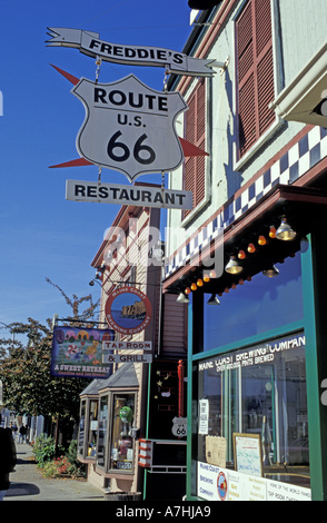 North America, USA, Maine, Mount Desert Island, Bar Harbor. Restaurants and shops on Cottage Street Stock Photo