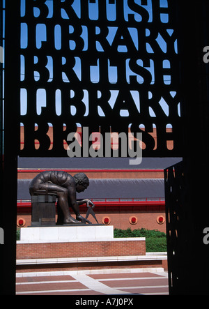 Sculpture Newton after Blake, New British Library, London. Architect: Colin St John Wilson Stock Photo