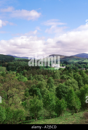 dh Scottish Highlands Castle BLAIR ATHOLL PERTHSHIRE Scotland estate surrounded by forest trees and hills highland castles Stock Photo