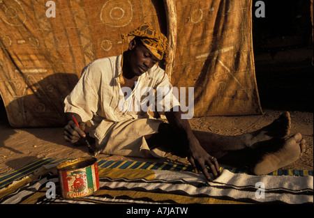 Bogolan or mud cloth painting, Ende, Dogon Country, Mali Stock Photo