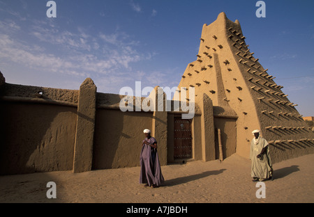 Sankoré mosque was built in the 15th century and was the base for the Universit,y of Sankoré, Timbuktu, Mali Stock Photo