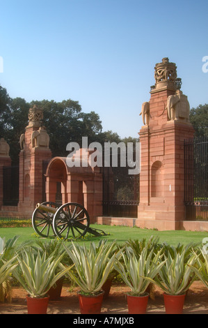 Canon at Rashtrapati Bhavan or Presidents Palace Raisana Sir Edwin Lutyens New Delhi India Stock Photo