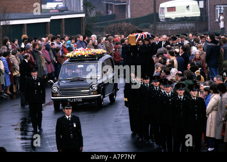 Newry Bombing Northern Ireland 1985 9 Ruc Officers Died In Ira Mortar 