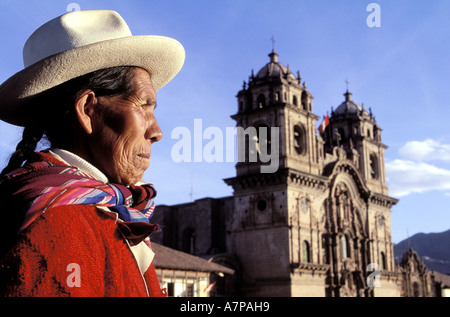 Peru, Cuzco Department, Cuzco City,handicraft seller in front of Compañia church Stock Photo