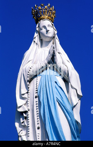 France, Hautes Pyrenees, Lourdes, statue of the Virgin on the esplanade of the rosary Stock Photo