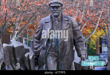 USA, Washington State, Seattle. Lenin statue in the Fremont neighborhood. Stock Photo