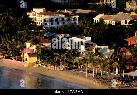 Mexico, Oaxaca State, Huatulco, Bahia de Santa Cruz, beach Stock Photo